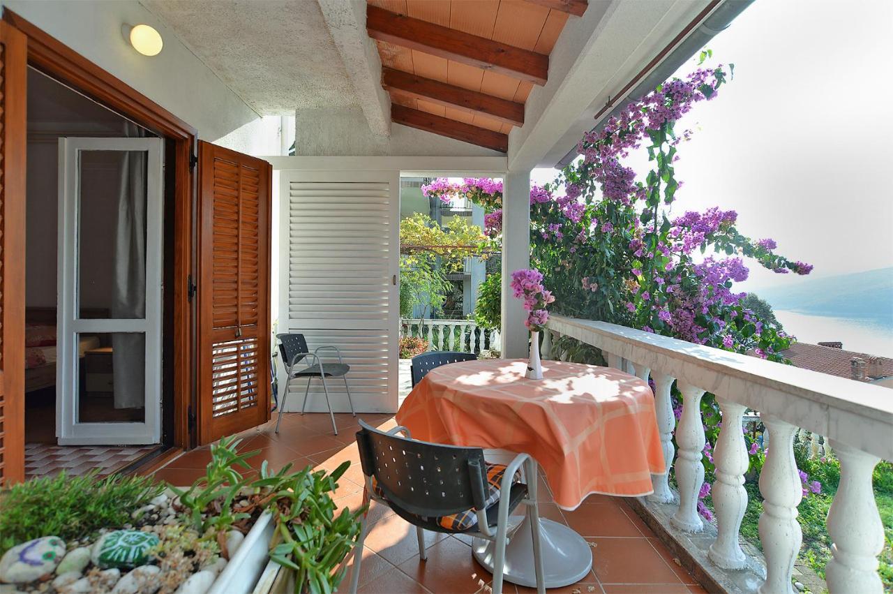 Apartments Plominska 938 Rabac Exterior foto
