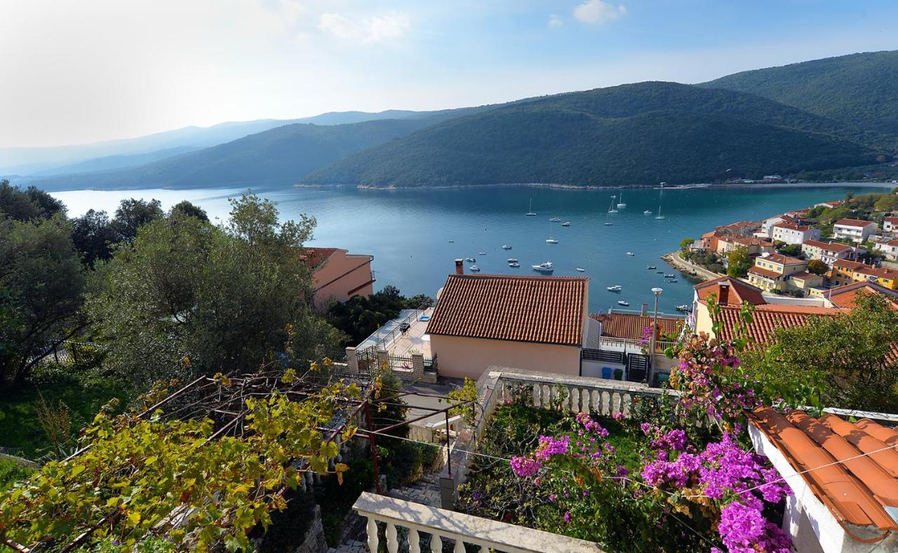 Apartments Plominska 938 Rabac Exterior foto
