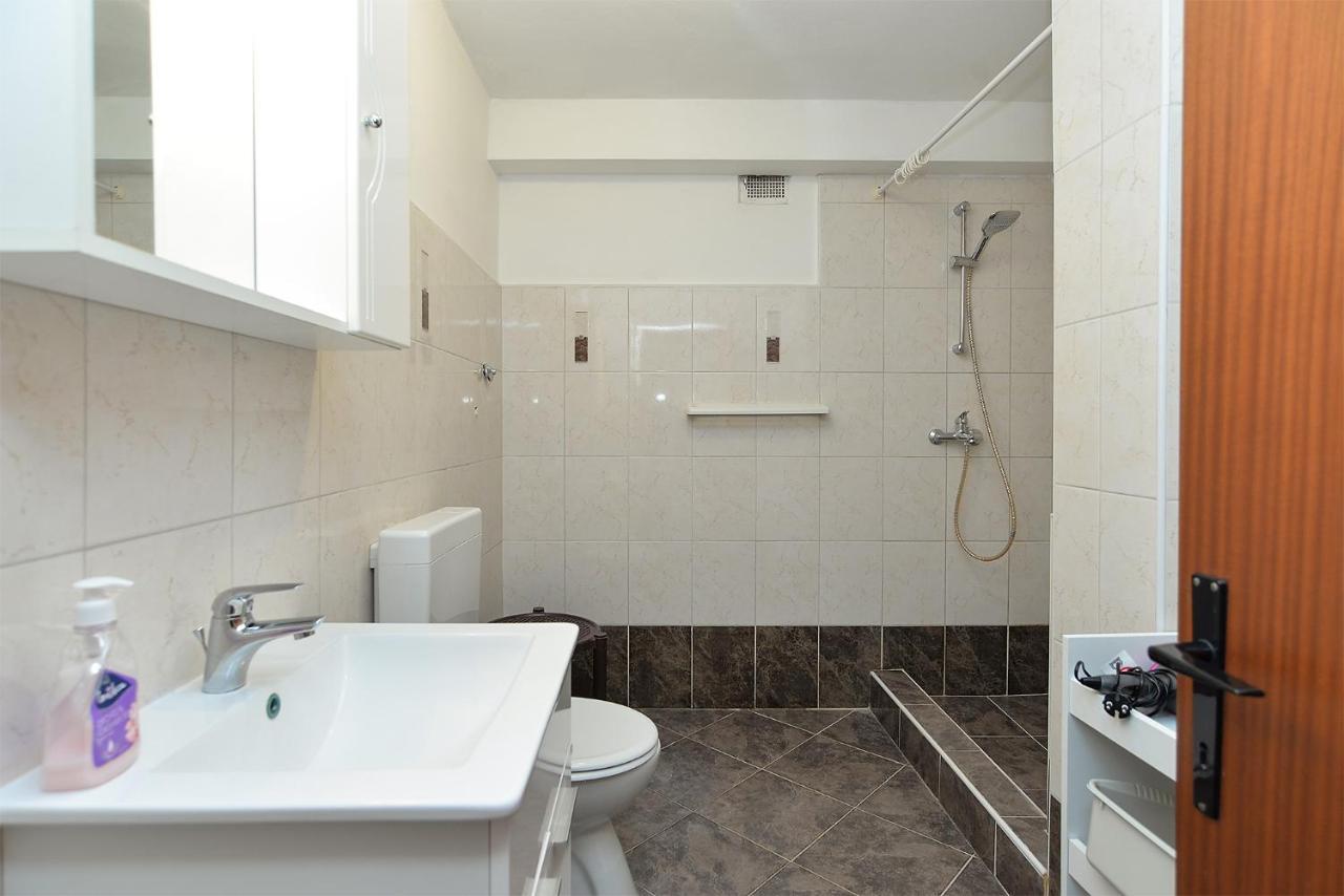 Apartments Plominska 938 Rabac Exterior foto