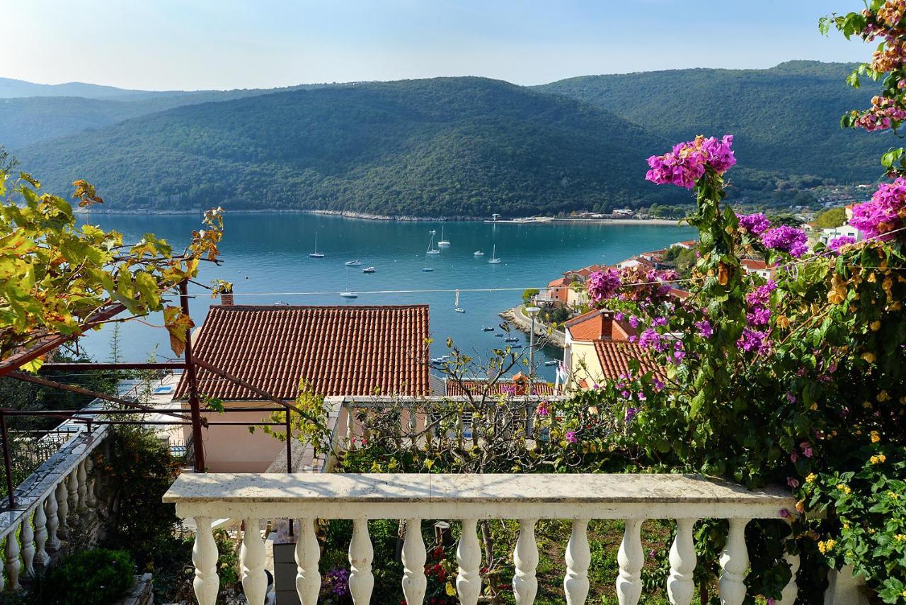 Apartments Plominska 938 Rabac Exterior foto