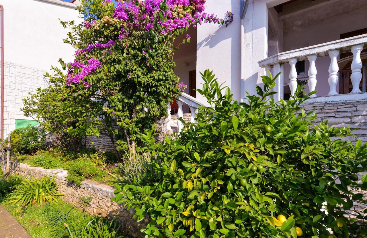 Apartments Plominska 938 Rabac Exterior foto